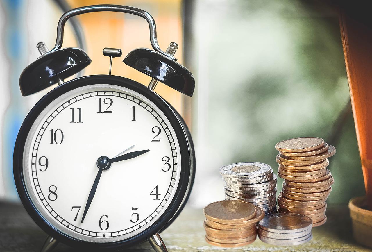 alarm clock, coins, finance-5800049.jpg